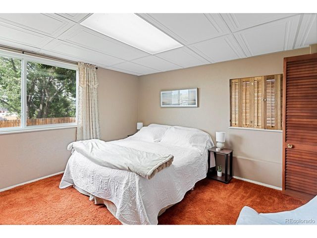 9537 Grandview Ave, Arvada, CO 80002