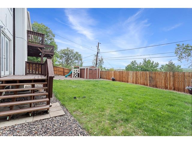 9537 Grandview Ave, Arvada, CO 80002