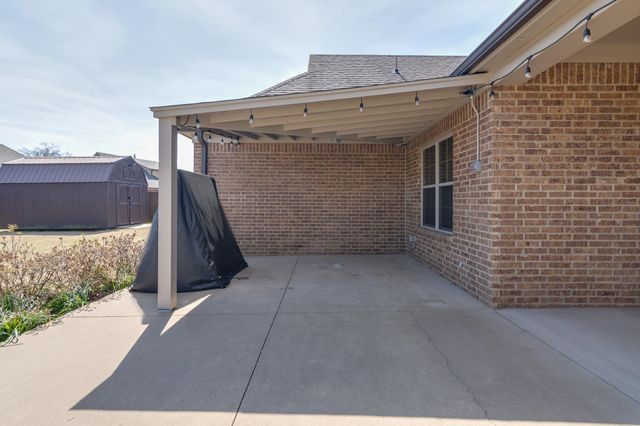 40 GREEN HILLS DR, Oakland, TN 38060