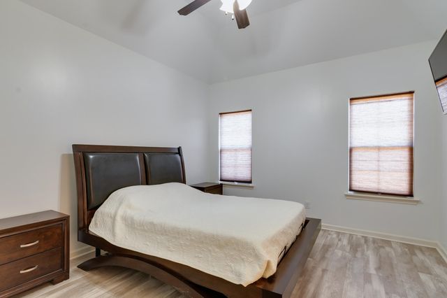 40 GREEN HILLS DR, Oakland, TN 38060