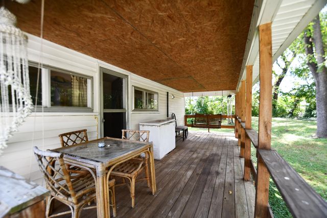 85 Riverview Road, Irvine, KY 40336