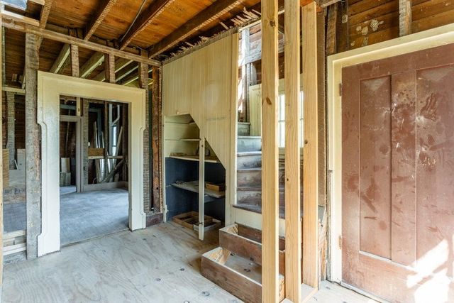 8748 NORTH VALLEY PIKE, Rockingham, VA 22802