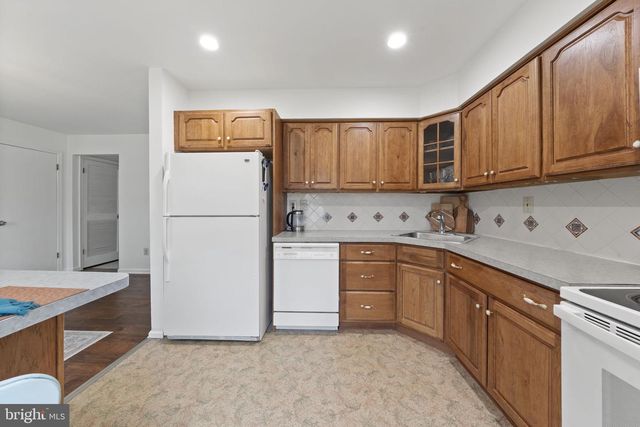 665 ELBOW LN, Warrington, PA 18976