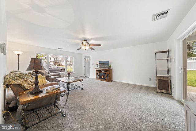 665 ELBOW LN, Warrington, PA 18976