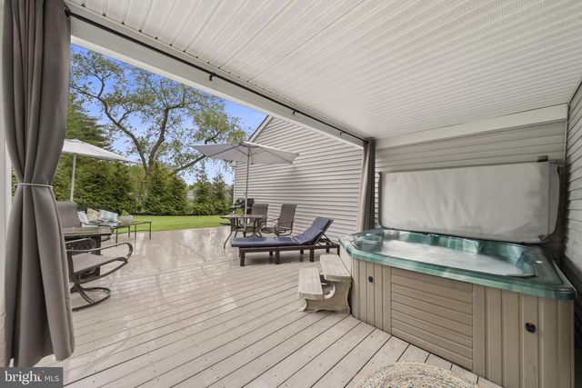 665 ELBOW LN, Warrington, PA 18976