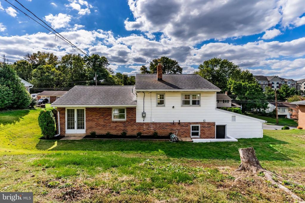837 W FOXCROFT DRIVE, Camp Hill, PA 17011