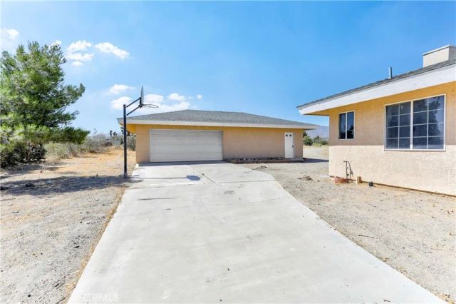 2837 Sequoia Road, Pinon Hills, CA 92371
