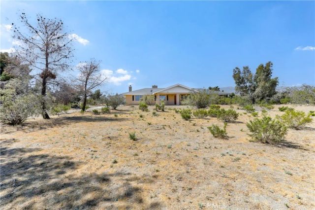 2837 Sequoia Road, Pinon Hills, CA 92371