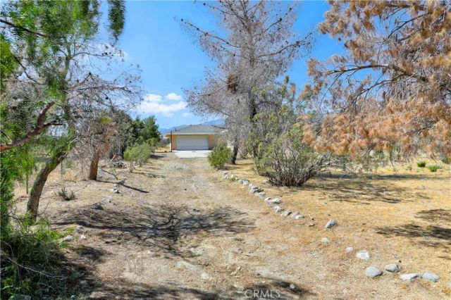 2837 Sequoia Road, Pinon Hills, CA 92371