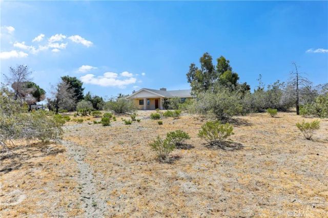 2837 Sequoia Road, Pinon Hills, CA 92371