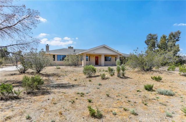 2837 Sequoia Road, Pinon Hills, CA 92371