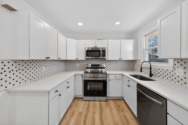 2909 Moss Spring Dr, Antioch, TN 37013