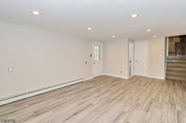 2 Brown Ter, Cranford Twp., NJ 07016