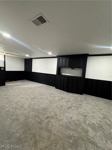10900 Vernon Avenue, Garfield Heights, OH 44125