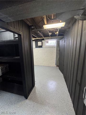 10900 Vernon Avenue, Garfield Heights, OH 44125