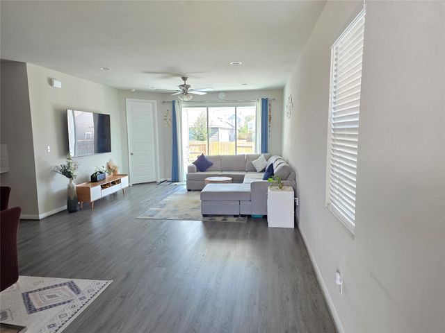317 High Plains PASS, Liberty Hill, TX 78642