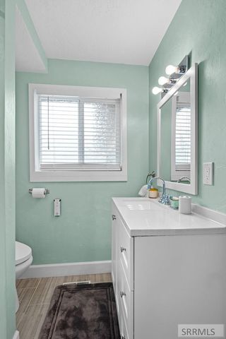 428 Edwards Avenue, Shelley, ID 83274