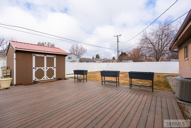 428 Edwards Avenue, Shelley, ID 83274