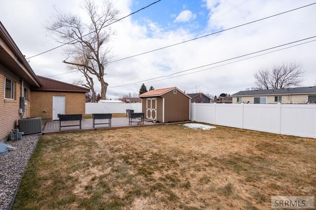 428 Edwards Avenue, Shelley, ID 83274