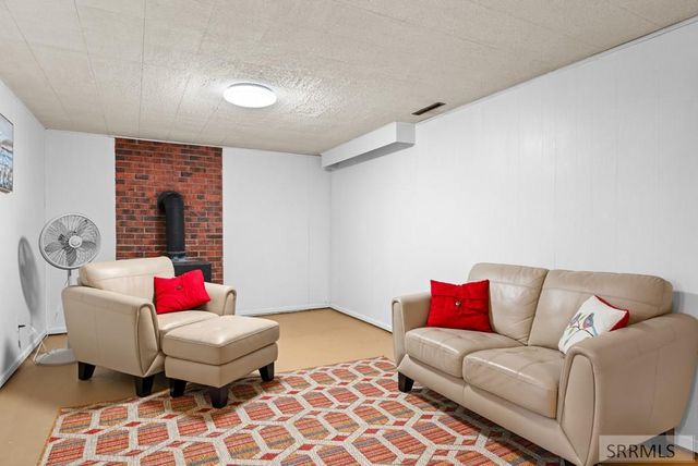 428 Edwards Avenue, Shelley, ID 83274