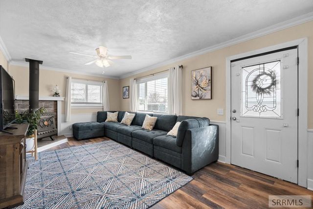 428 Edwards Avenue, Shelley, ID 83274