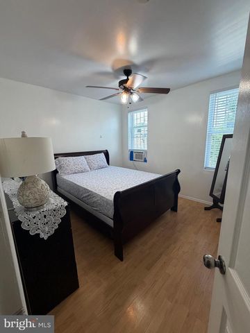 52 N 28TH ST, Camden, NJ 08105