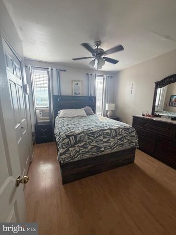 52 N 28TH ST, Camden, NJ 08105