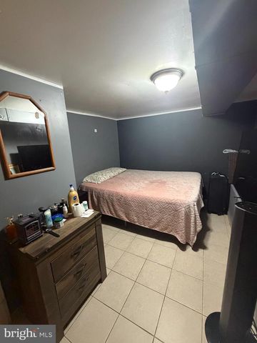 52 N 28TH ST, Camden, NJ 08105