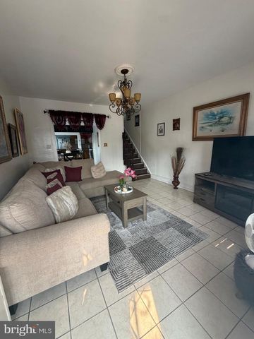 52 N 28TH ST, Camden, NJ 08105