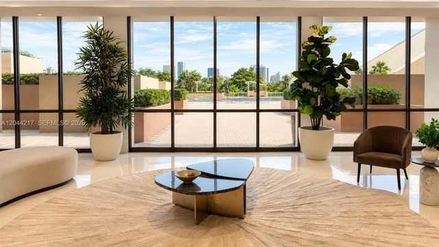 20301 W Country Club Drive 1826, Aventura, FL 33180