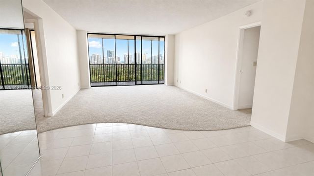 20301 W Country Club Drive 1826, Aventura, FL 33180