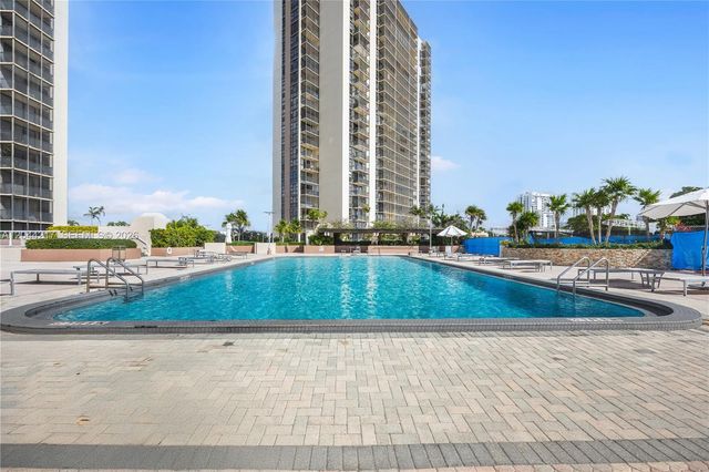 20301 W Country Club Drive 1826, Aventura, FL 33180