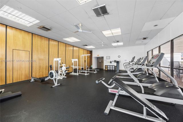 20301 W Country Club Drive 1826, Aventura, FL 33180