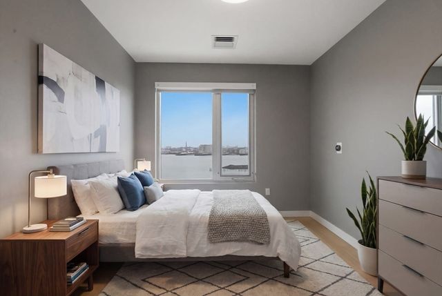 65 Lewis St PH12, Boston, MA 02128