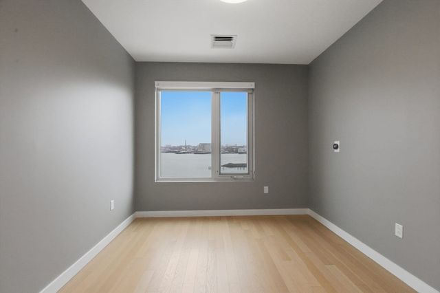 65 Lewis St PH12, Boston, MA 02128