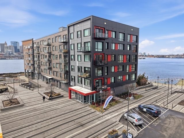 65 Lewis St PH12, Boston, MA 02128