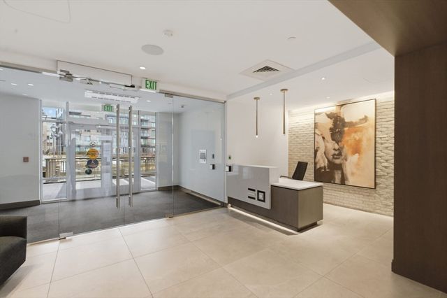 65 Lewis St PH12, Boston, MA 02128