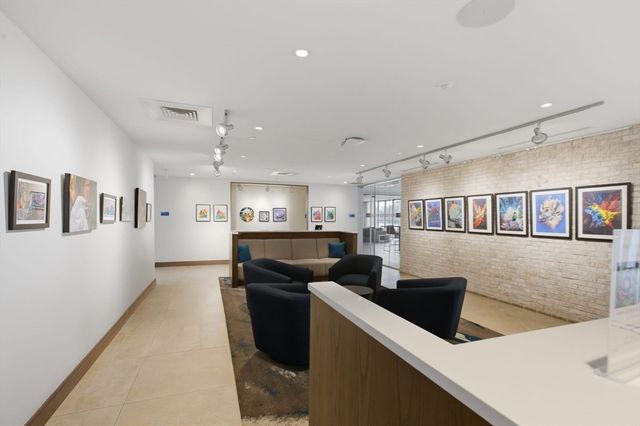 65 Lewis St PH12, Boston, MA 02128