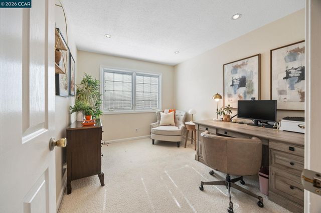 486 Viking Dr, Pleasant Hill, CA 94523