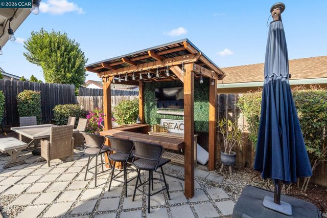 486 Viking Dr, Pleasant Hill, CA 94523