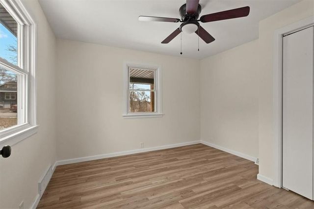 613 E Lexington Avenue, Independence, MO 64050