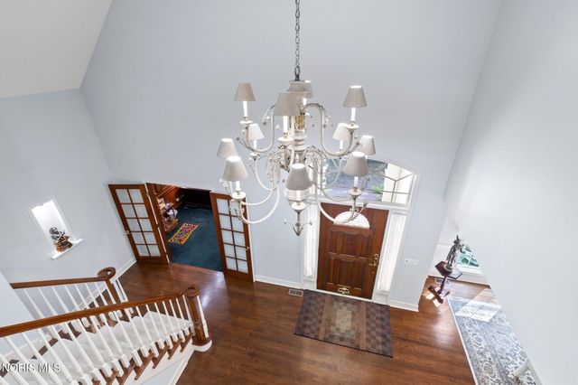 26 Tremore Way, Holland, OH 43528