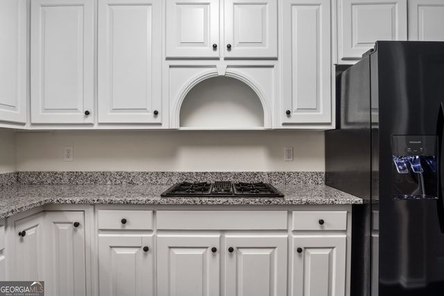 180 Shyrewood Drive, Lawrenceville, GA 30043