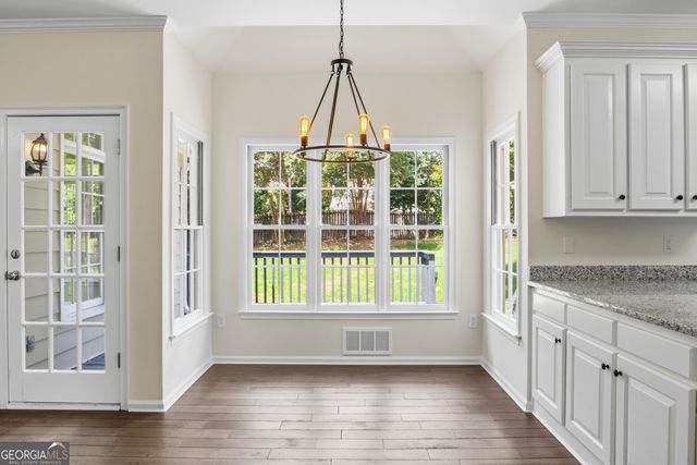 180 Shyrewood Drive, Lawrenceville, GA 30043