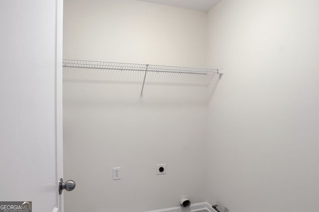 180 Shyrewood Drive, Lawrenceville, GA 30043