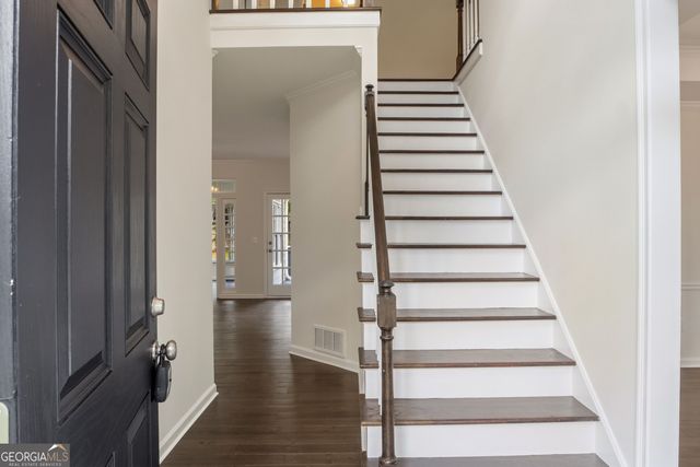 180 Shyrewood Drive, Lawrenceville, GA 30043
