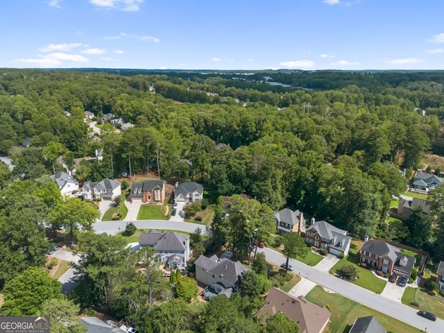 180 Shyrewood Drive, Lawrenceville, GA 30043