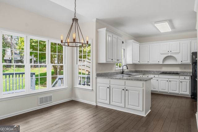 180 Shyrewood Drive, Lawrenceville, GA 30043