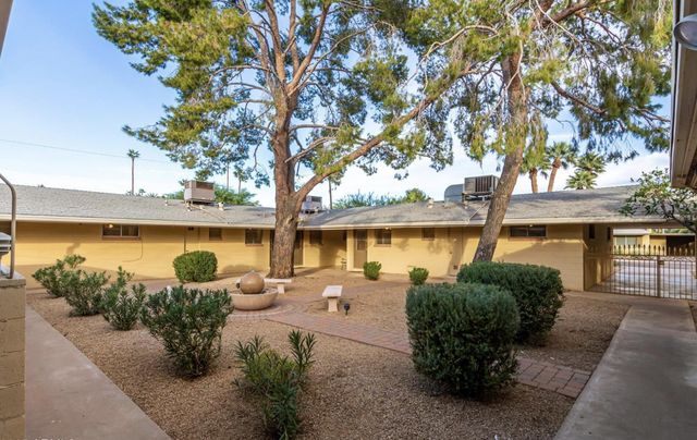 6242 N 12th Place Apt 4, Phoenix, AZ 85014