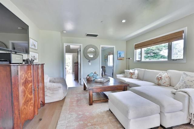 810 D Avenue, Coronado, CA 92118